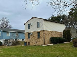 1551 Crest View Ave #2, Hagerstown, MD 21740