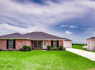 519 Buffalo Trl, Angleton, TX 77515