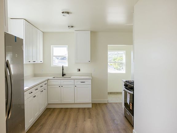 5th image of 47 W Prospect St #A
