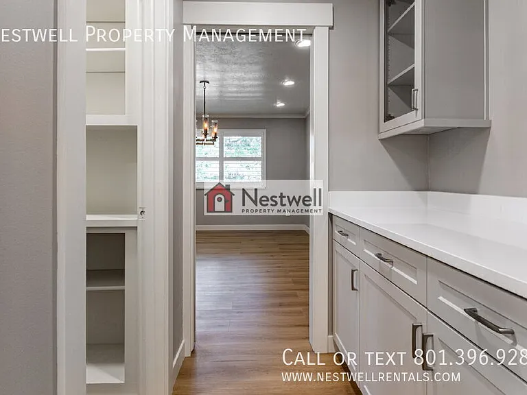 2710 S Highland Dr #11 — Photo 5