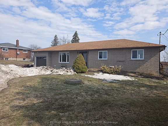 2nd image of 1027 Tara Rd