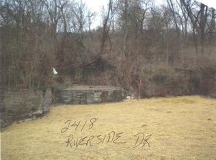 2418 Riverside Dr, Cincinnati, OH 45202