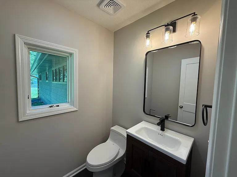 4806 Belinder Ct — Photo 11