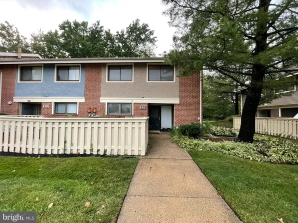 141 Echelon Rd, Voorhees, NJ 08043