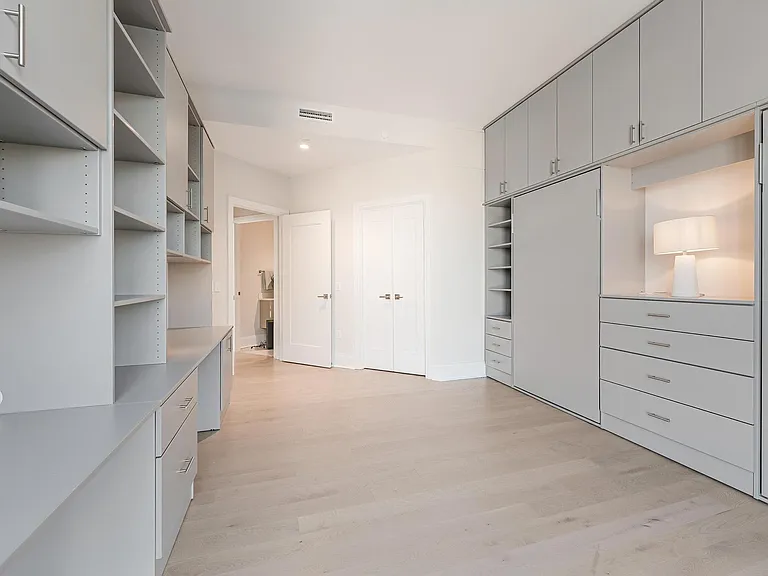 7887 Jones Branch Dr #1002 — Photo 20