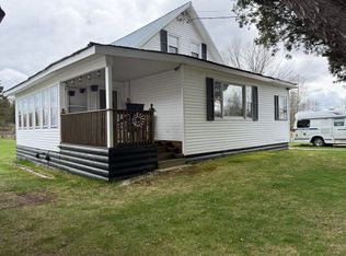 110 Ragged Lake Rd, Owls Head, NY 12969