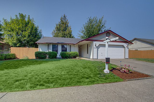 1st image of 15300 NE 37th St