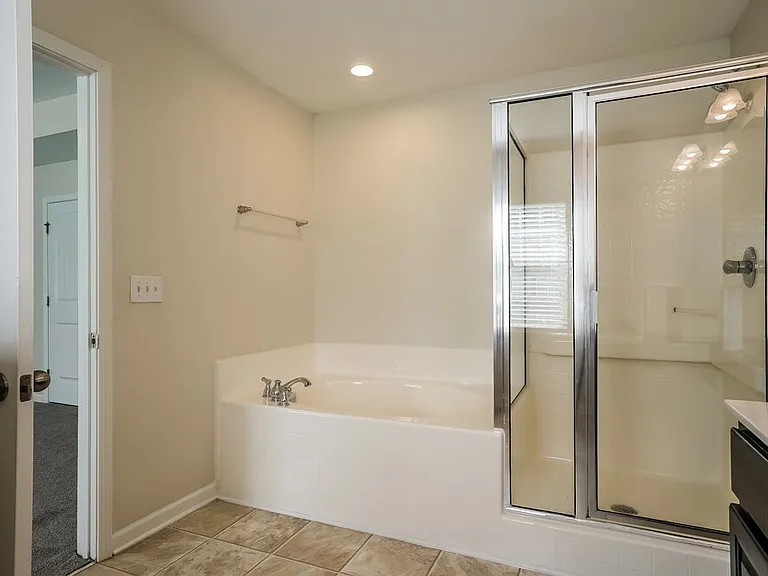 645 Smithridge Way — Photo 12