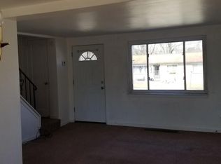 892 Elizabeth St, Pittsburgh, PA 15221