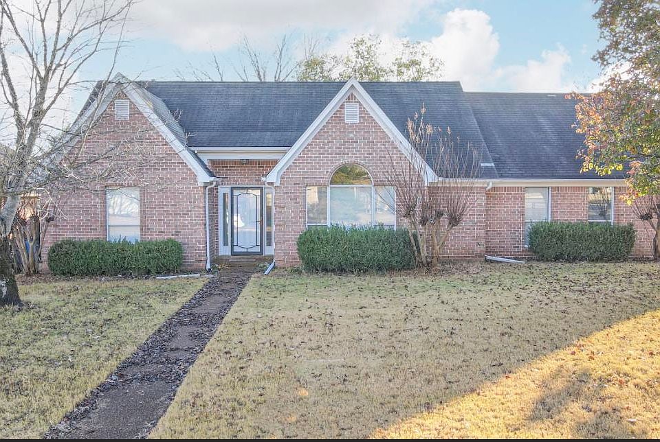 1st image of 8599 Overcup Oaks Dr