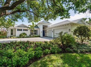 238 Oak Hammock Cir SW, Vero Beach, FL 32962