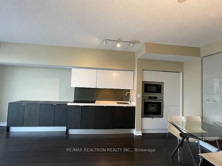 151 Dan Leckie Way #1056 — Photo 5