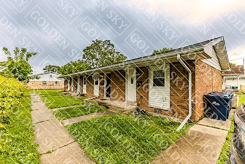 2404 State St Photo 1