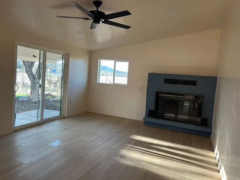 9745 E Rosewood Dr — Photo 10
