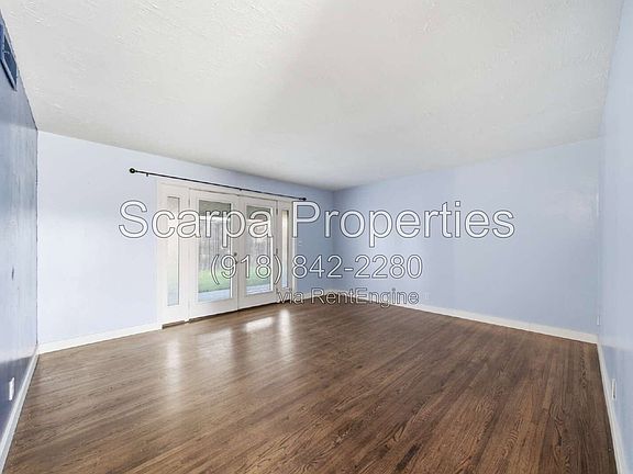 4th image of 2820 S Hudson Ave
