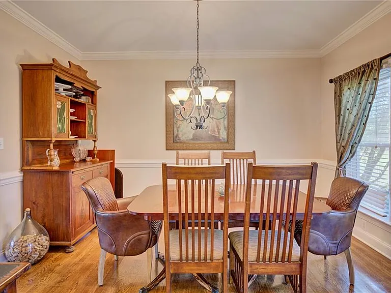 12325 Six Ponds Ln — Photo 19