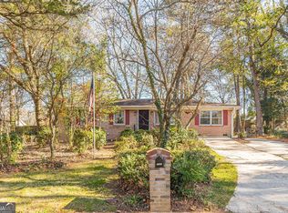 1141 Dantel Ct, Stone Mountain, GA 30083