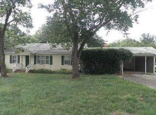 217 Ridgeland Dr, Sandersville, GA 31082