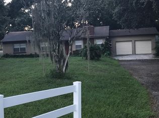 10510 McIntosh Rd, Thonotosassa, FL 33592