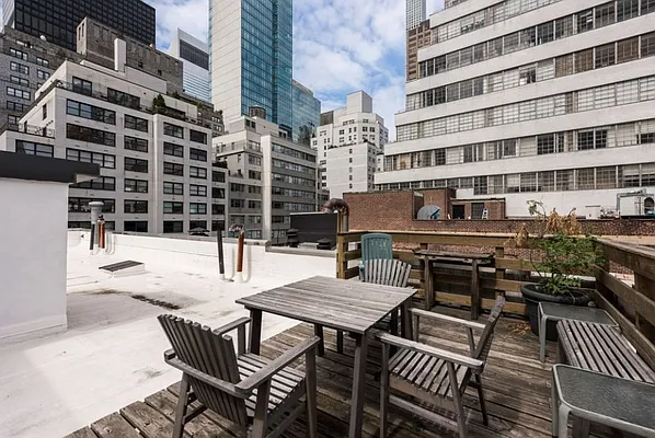 Rented by Corcoran | media 23