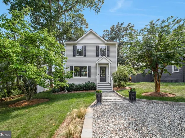 1203 Bay Highlands Dr, Annapolis, MD 21403