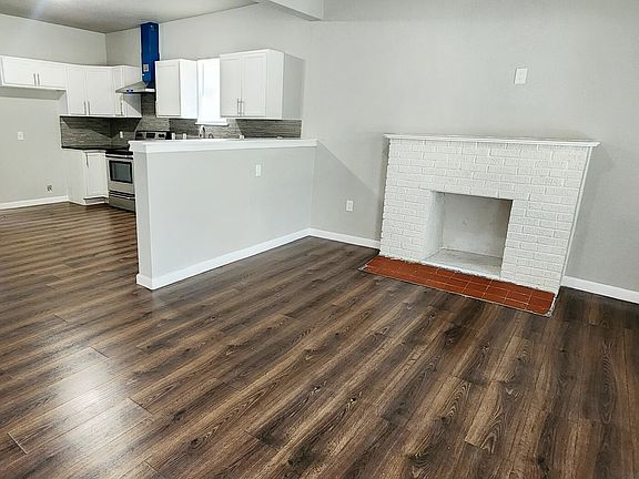 5th image of 214 HOT WELLS BLVD