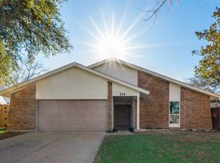 114 Salem Ct, Lewisville, TX 75067