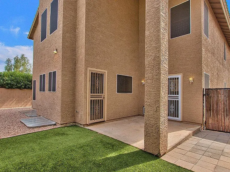 3110 W Baylor Ln — Photo 40