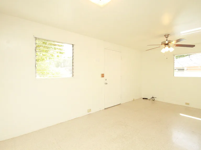 2530 Kalihi St — Photo 6