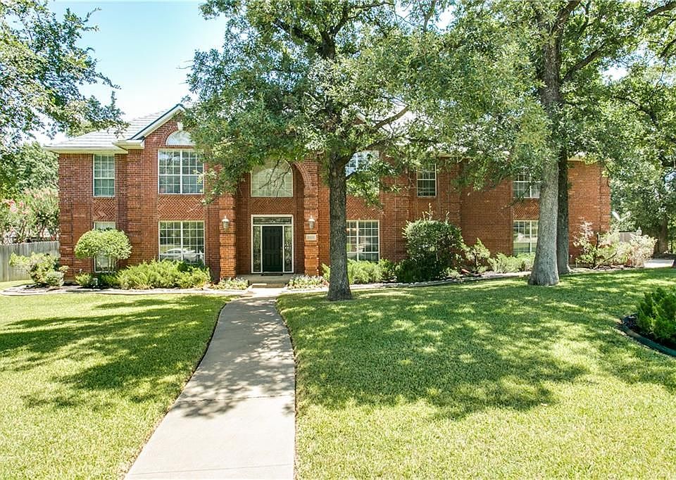 1st image of 2408 River Rock Cir