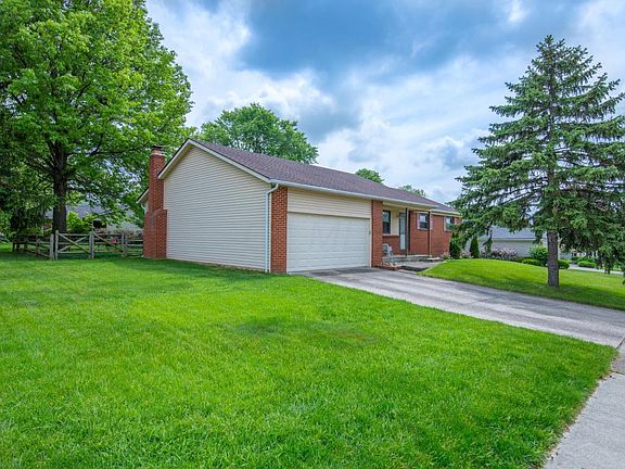 3rd image of 721 Caroway Blvd