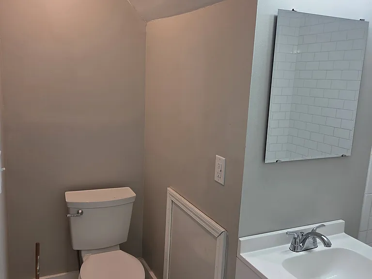 3104 Grand Ave — Photo 1