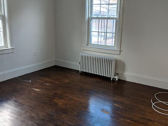 2nd image of 44 Babcock St Floor 2