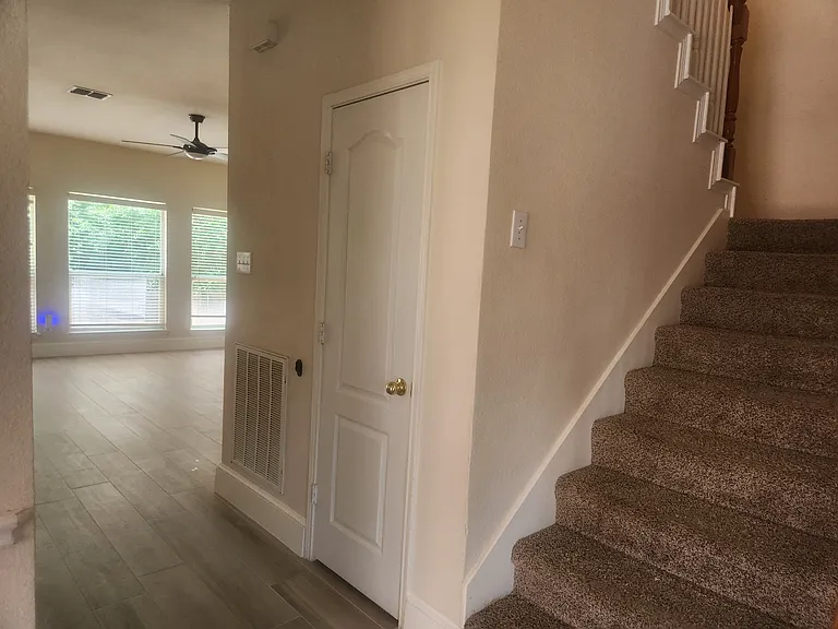 8405 Luzerne Dr — Photo 5