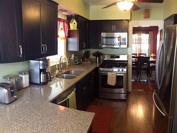 2nd image of 1250 Gladys Ave