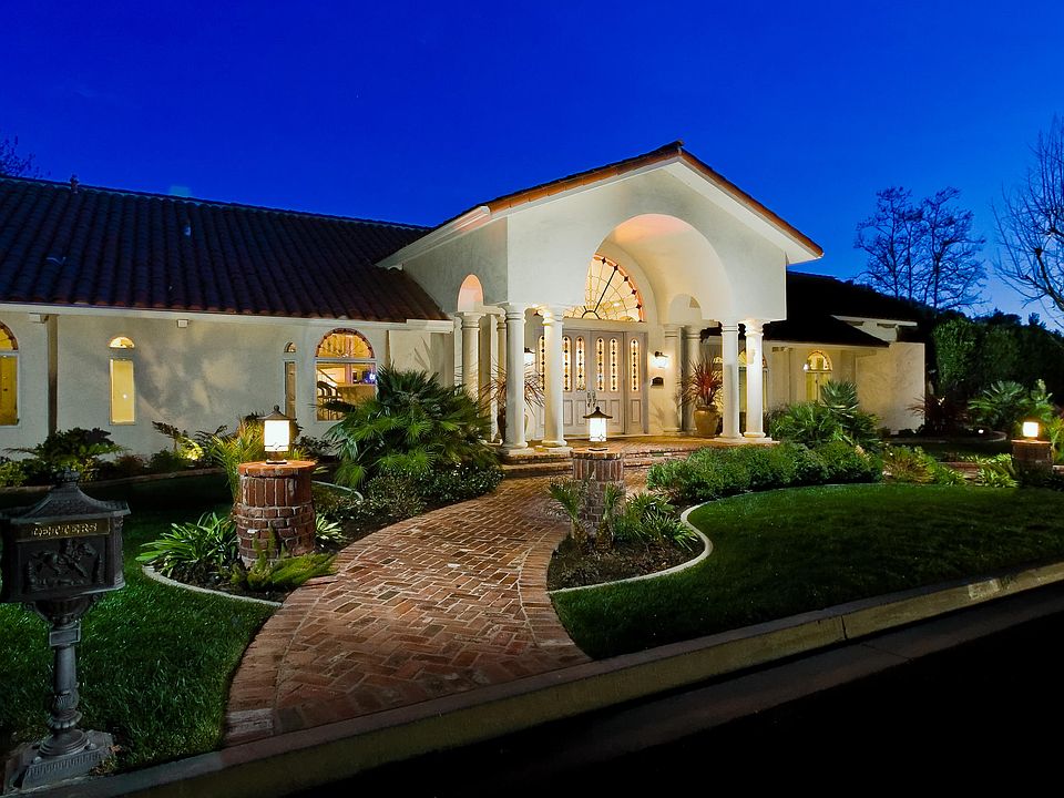 Front Walkway