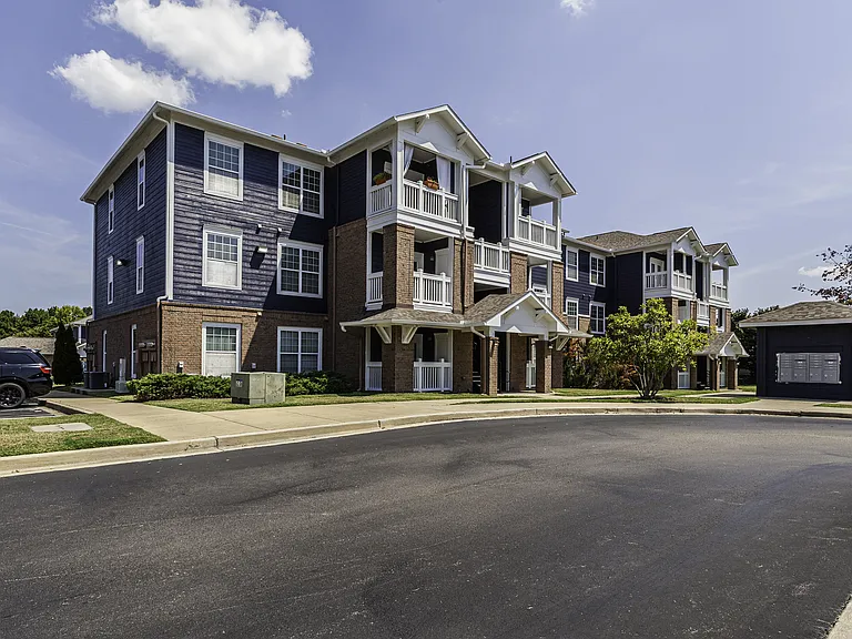 Park Place at Shelby Farms — Photo 14