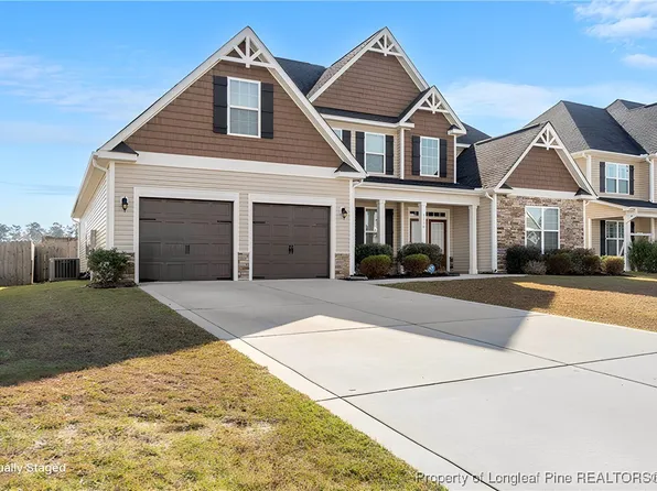 2220 Mannington Dr, Fayetteville, NC 28306
