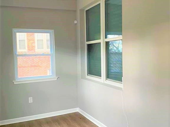 Front Sunroom 1