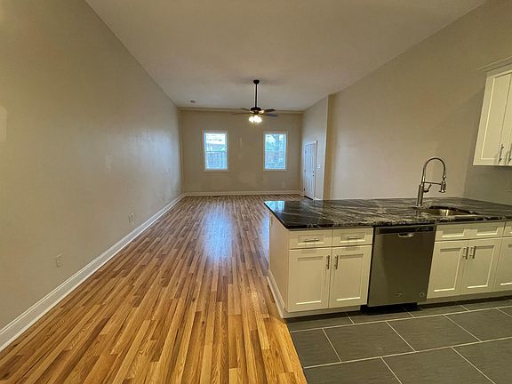 5th image of 3828 Penn Ave #1