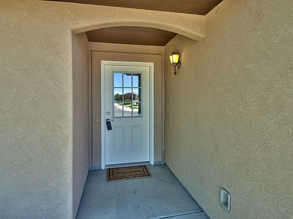 4th image of 3020 Oakwood Dr