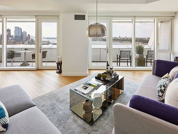 4th image of 625 W 57th St APT 1418