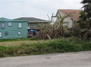 2201 71st St, Galveston, TX 77551