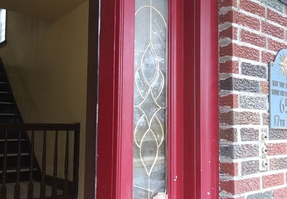 2nd image of 659 S 17th St Floor 1