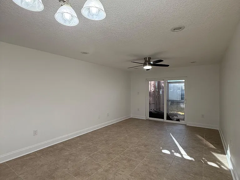 385 S McMullen Booth Rd #61 — Photo 12