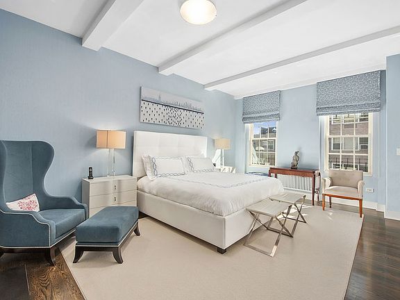 4th image of 25 5th Ave APT 10A