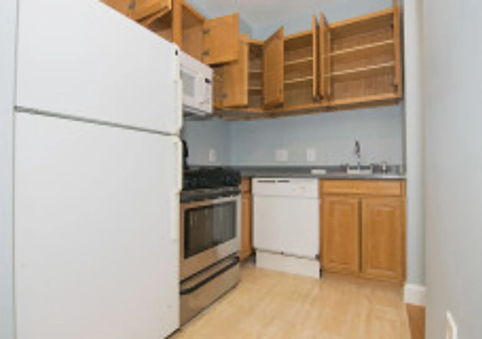 Allston 4 bed 1.5 bath - 9/1 — Photo 2