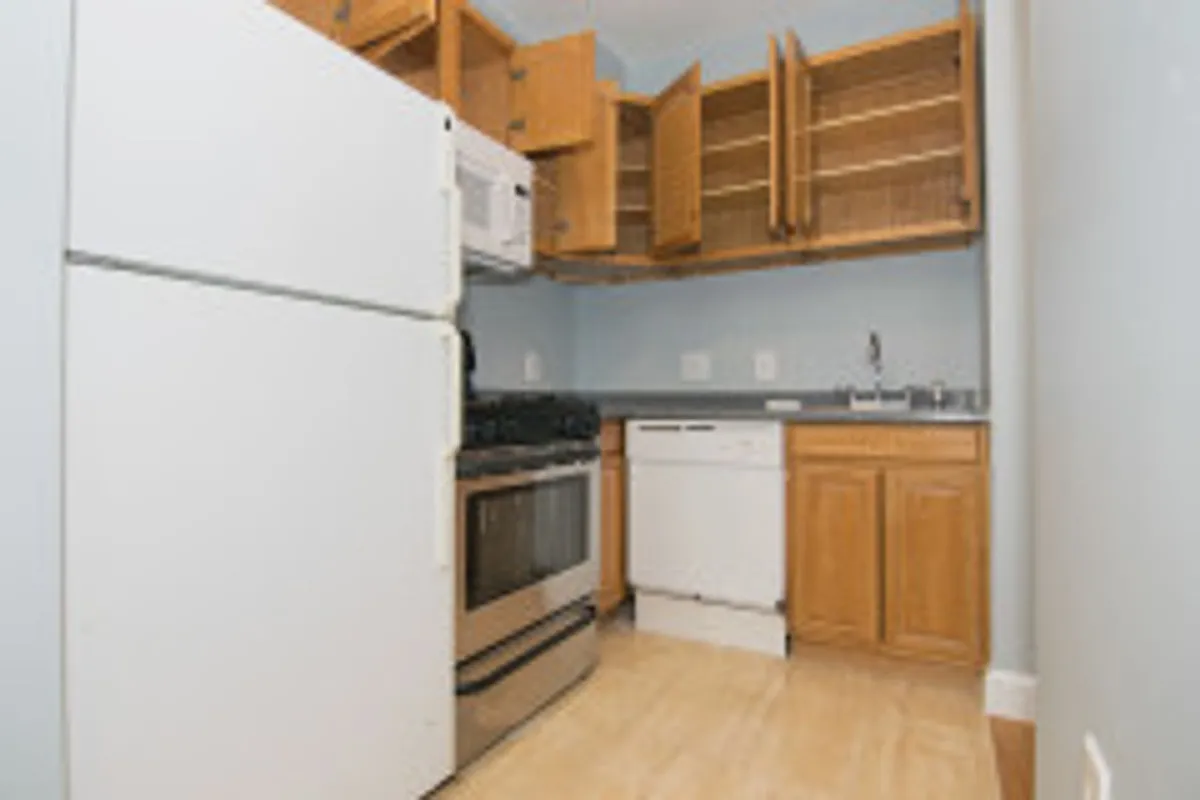 Building Photo - 43 Boulevard Ter #2