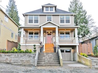 2926 SW Illinois St, Portland, OR 97239