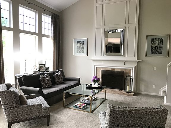 4th image of 8158 Saint Johns Dr
